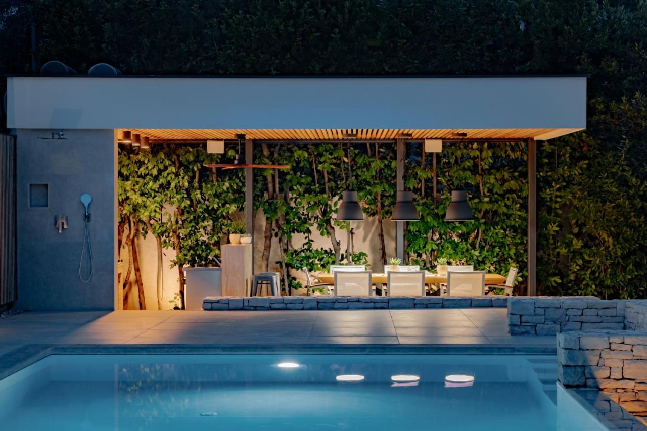 Residence Pecek Novigrad  Екстер'єр фото