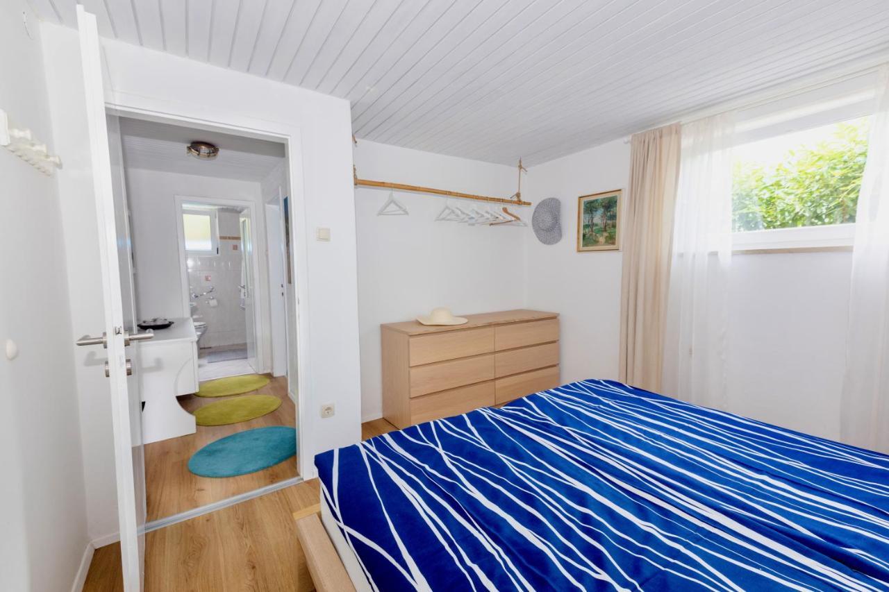 Residence Pecek Novigrad  Екстер'єр фото